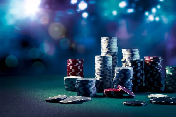 sohoslot mobile app interface showing live blackjack table, account balance, and navigation menu on Android and iOS